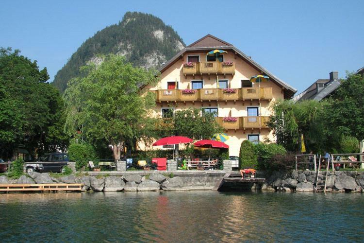 Hotel Haus Am See à Fuschl am See Extérieur photo